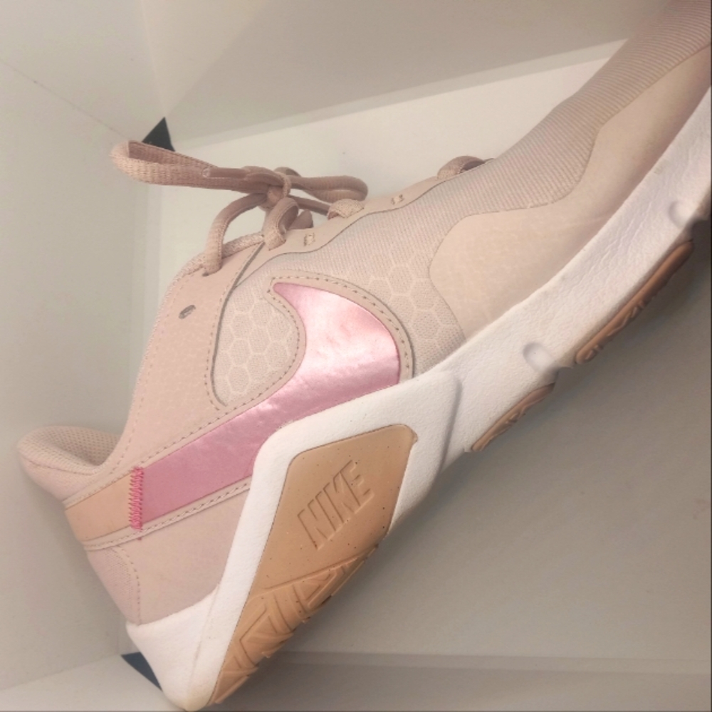 Nike Tennis Shoe Beige and pink